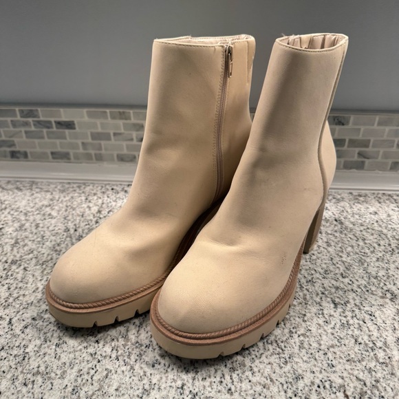 Altar’d State Cream Taupe Chelsea Boots - Picture 3 of 13